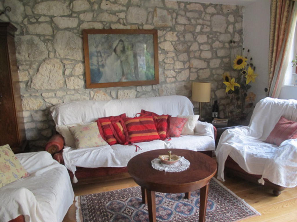 Villa Castello Rausch Valkarin 部屋 写真